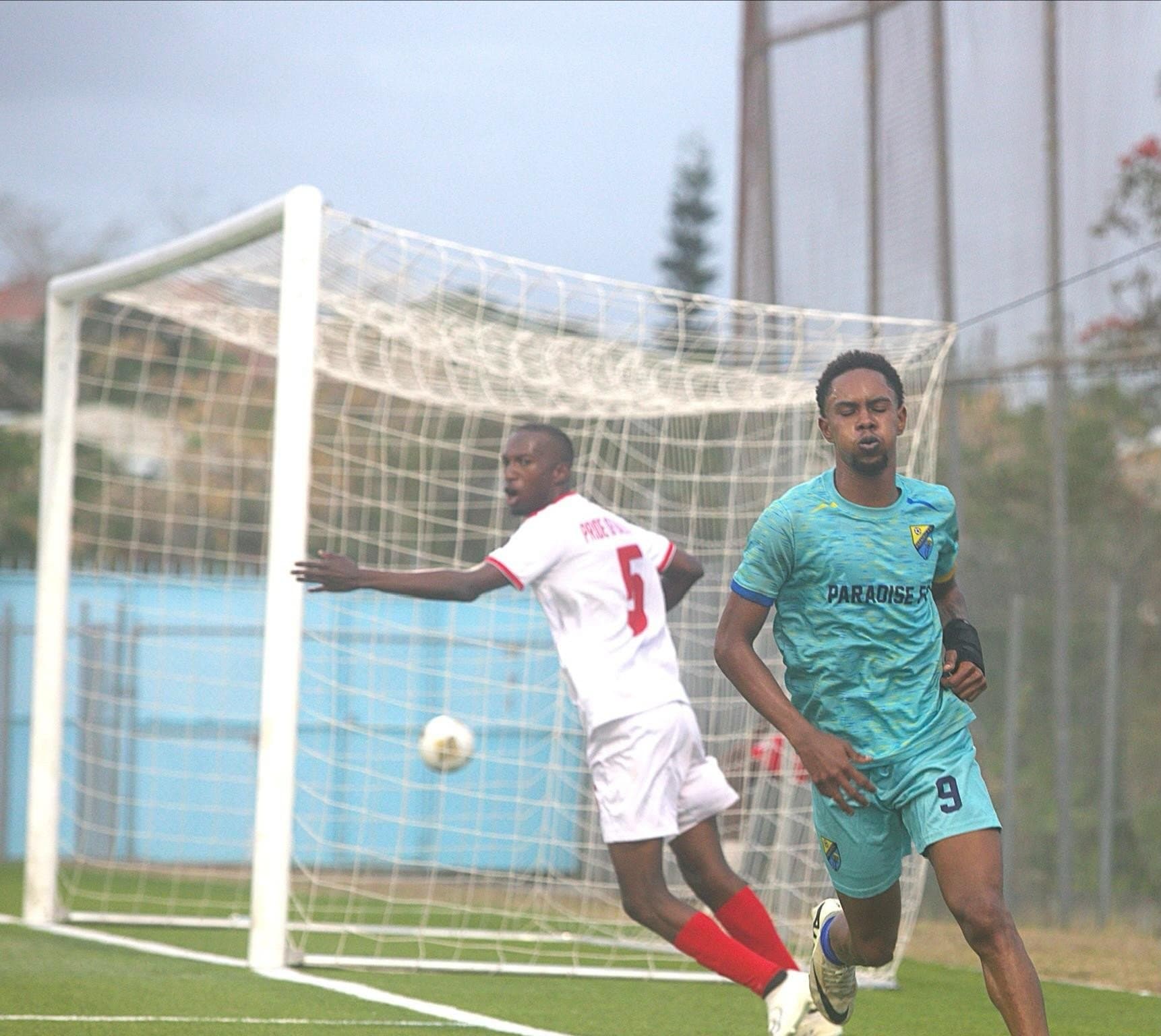 Ten-Man Paradise Deliver Statement Win Over Gall Hill